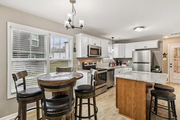 Clarksville, TN 37040,402 Hillside Dr