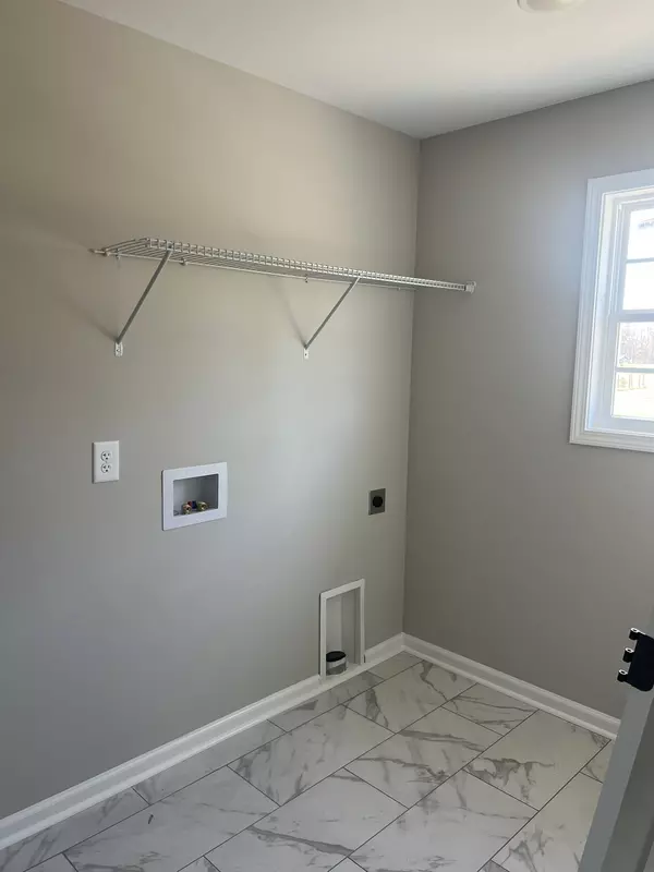 Portland, TN 37148,131 N Harris Ln