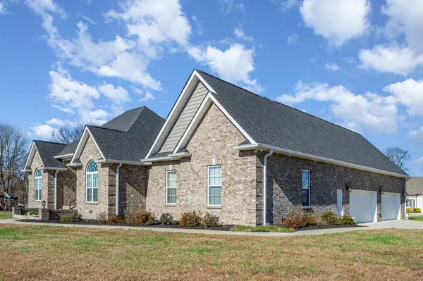 Castalian Springs, TN 37031,101 Emerald Valley Ct