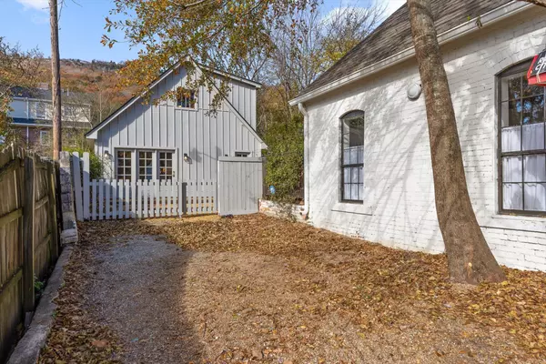 Chattanooga, TN 37409,4415 Saint Elmo Avenue