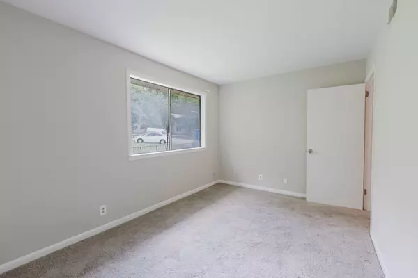 Nashville, TN 37211,4958 Edmondson Pike #23