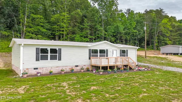 Philadelphia, TN 37846,1587 Sweetwater Rd