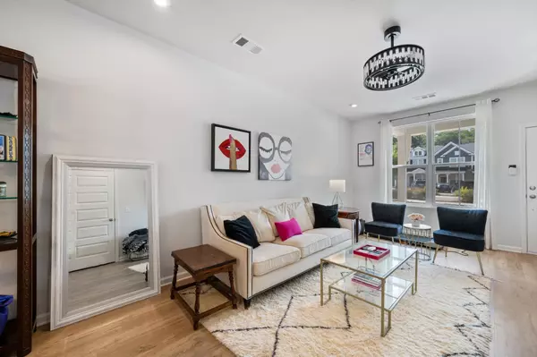 Nashville, TN 37209,615 Old Hickory Blvd #613