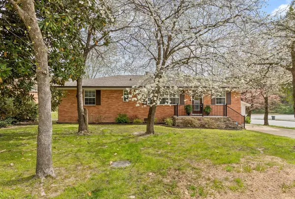 Chattanooga, TN 37415,3609 Forest Highland Drive