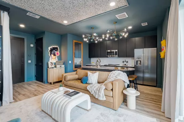 245 Hermitage Ave #202, Nashville, TN 37210