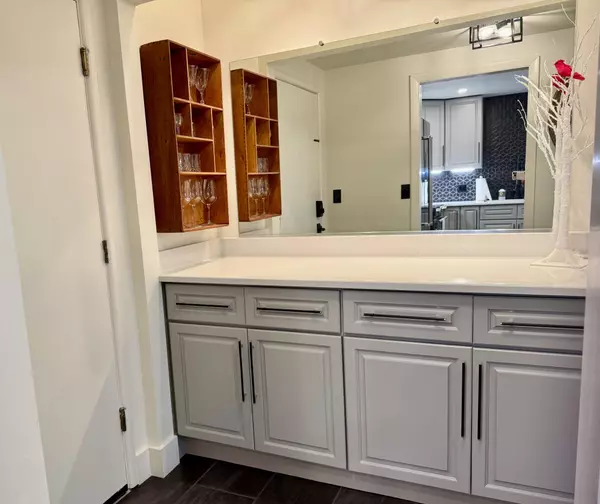 Nashville, TN 37205,6666 Brookmont Ter #1102