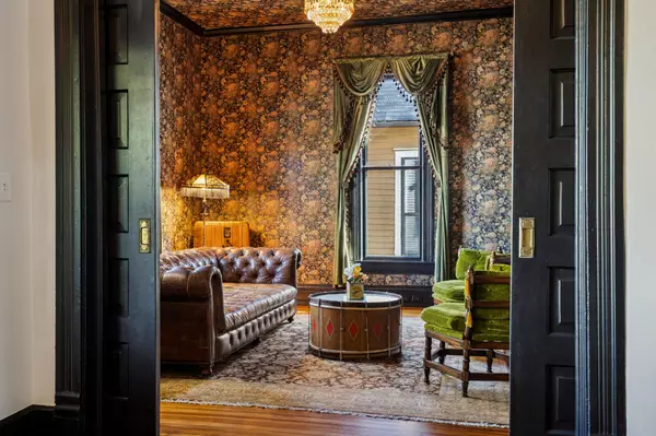 1302 Woodland St, Nashville, TN 37206