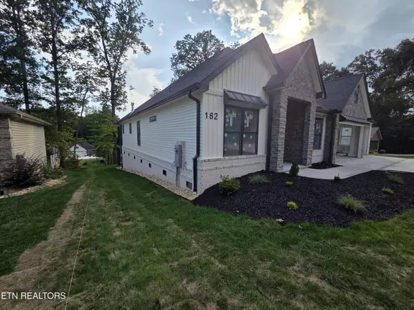 Loudon, TN 37774,162 Kawga Way