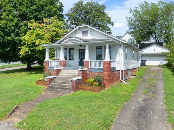 305 E Emerald Ave, Knoxville, TN 37917