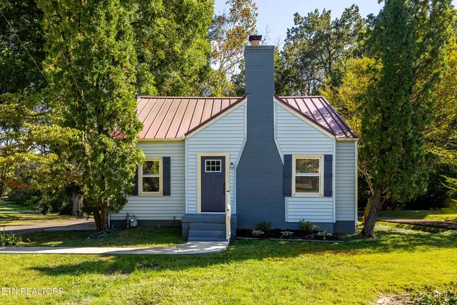 1316 Tapoco Ave, Maryville, TN 37801