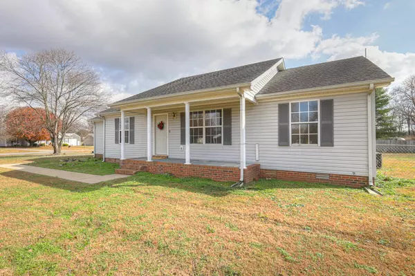 1603 Golden Valley Dr, Christiana, TN 37037