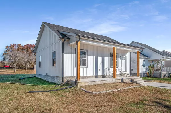 Mcminnville, TN 37110,502 Meadowbrook Dr