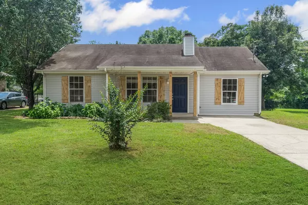 603 Hollandale Dr, La Vergne, TN 37086