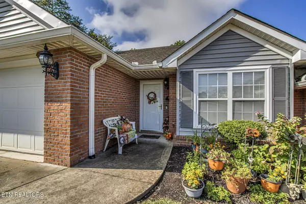 Knoxville, TN 37923,8720 Carriage House Way