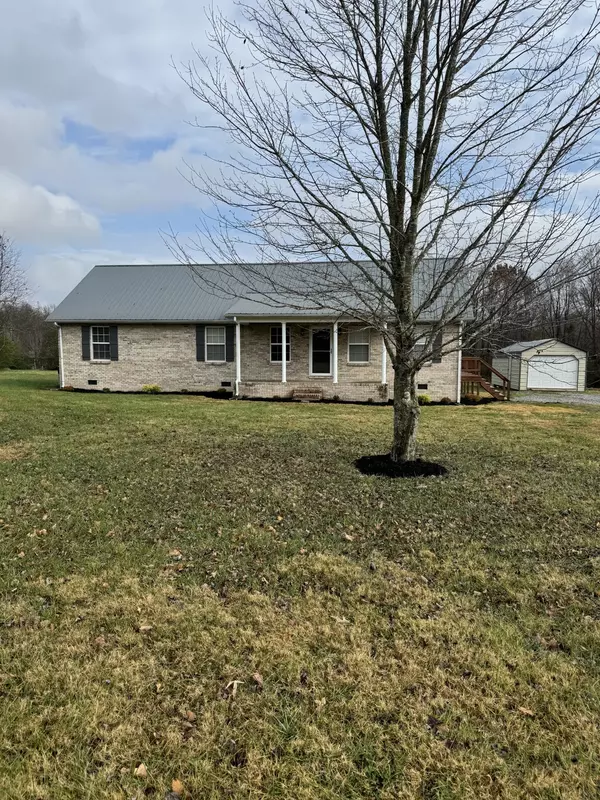 354 Spring Creek Rd, Lafayette, TN 37083