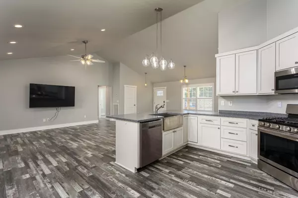 Dayton, TN 37321,124 Pine Ridge Drive