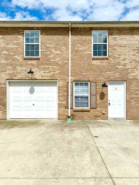 604 Cory Dr #B, Clarksville, TN 37040