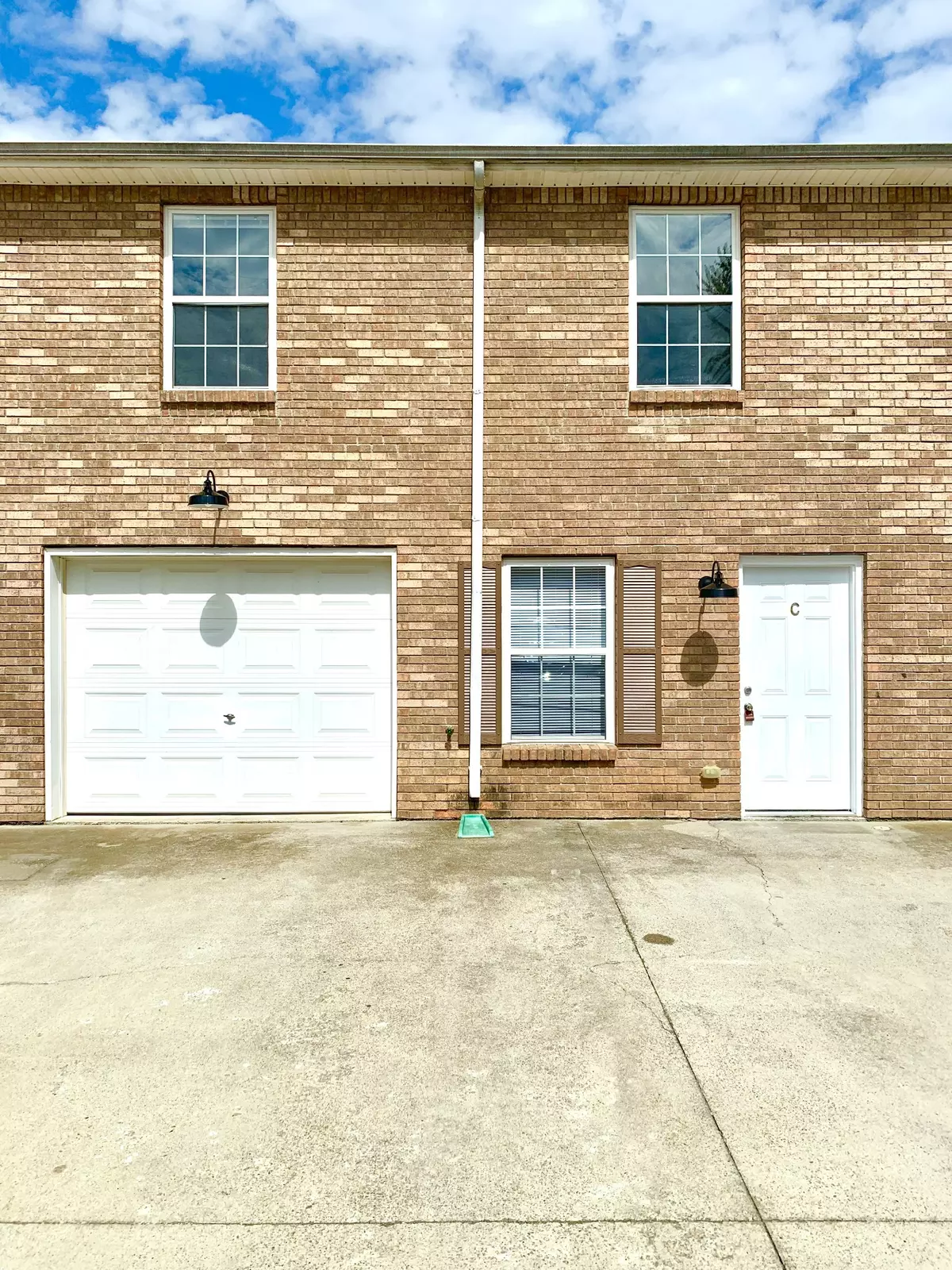 Clarksville, TN 37040,604 Cory Dr #B