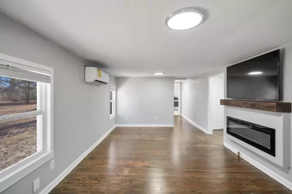 Tullahoma, TN 37388,420 E Monroe St