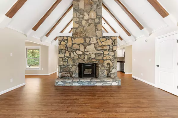 White House, TN 37188,325 Walnut Ct