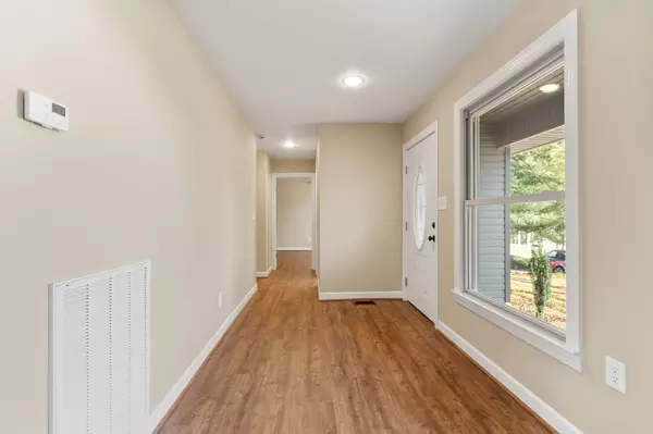 White House, TN 37188,325 Walnut Ct