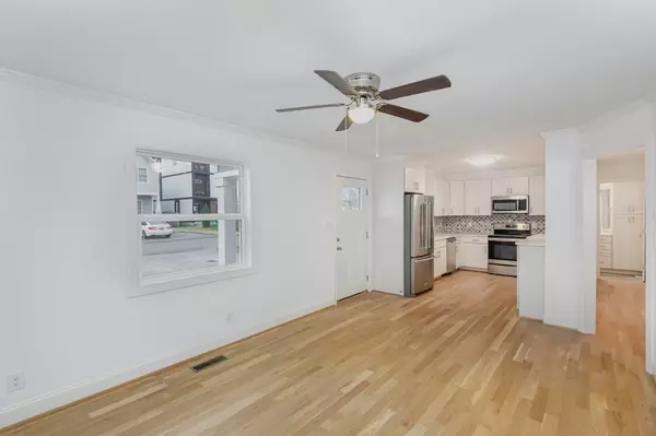 Nashville, TN 37209,1003 57th Ave #N