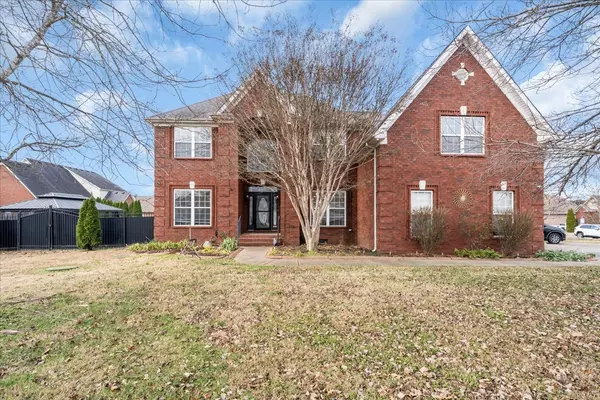 1407 Stewart Creek Rd, Murfreesboro, TN 37129