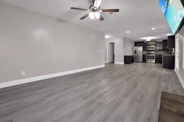 Clarksville, TN 37040,1277 Eagles View Drive