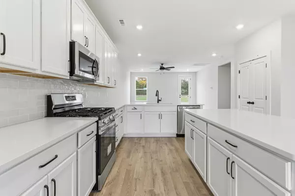 Chapel Hill, TN 37034,1418 Charles Drive