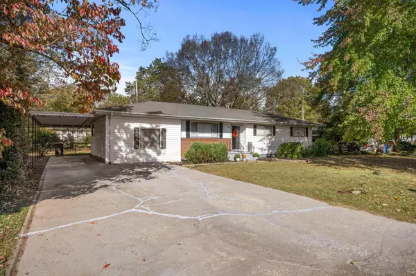 Hixson, TN 37343,1422 Cloverdale Circle