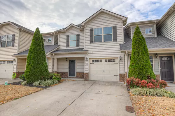 Murfreesboro, TN 37128,911 Dahlia Dr