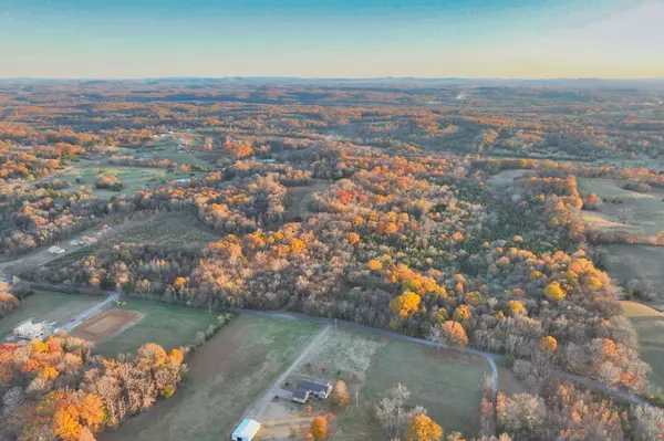 Castalian Springs, TN 37031,226 Macedonia Rd