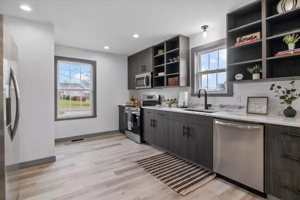 Dickson, TN 37055,1445 Rock Church Rd