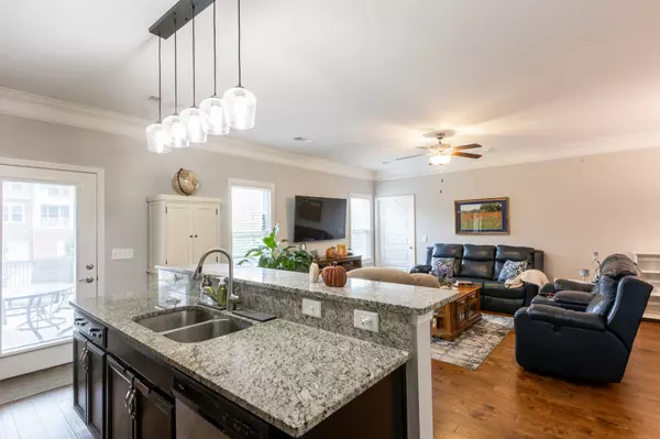 Hendersonville, TN 37075,34 Nokes Dr