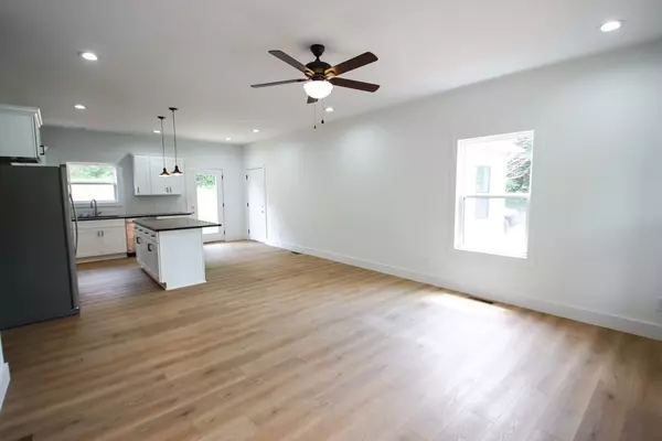 Sparta, TN 38583,70 River Oaks Dr