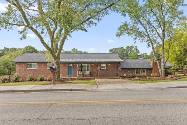 Chattanooga, TN 37416,4526 Oakwood Drive