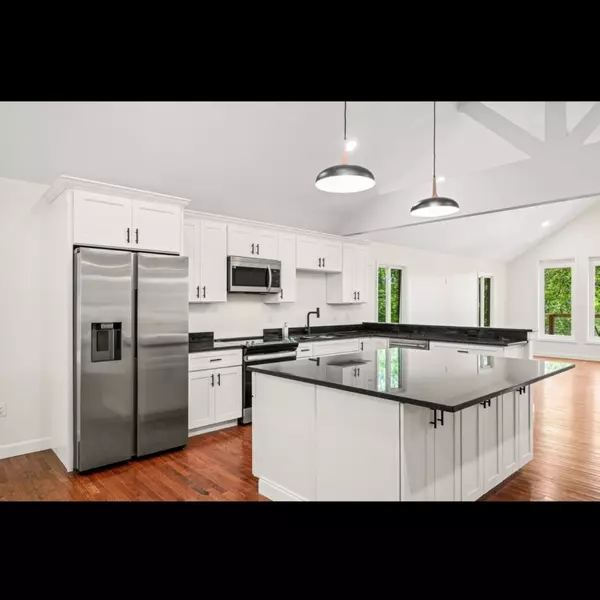 Spencer, TN 38585,209 Spencer Dr