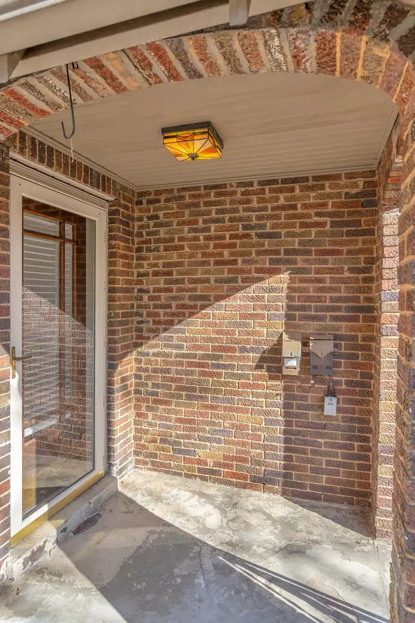 Nashville, TN 37212,2808 Belcourt Ave