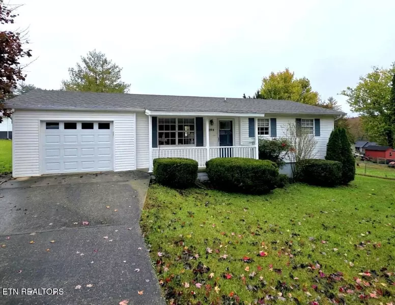 184 Town Loop, Crossville, TN 38555