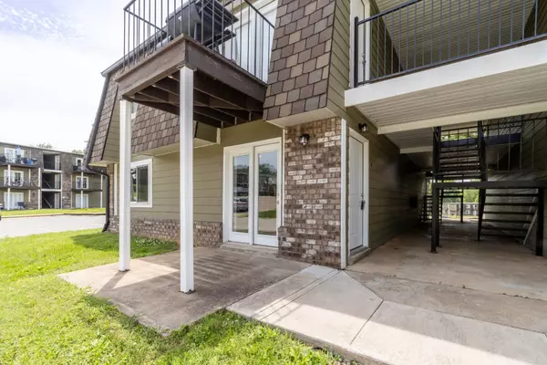 311 Hawkins Rd #D1, Clarksville, TN 37040