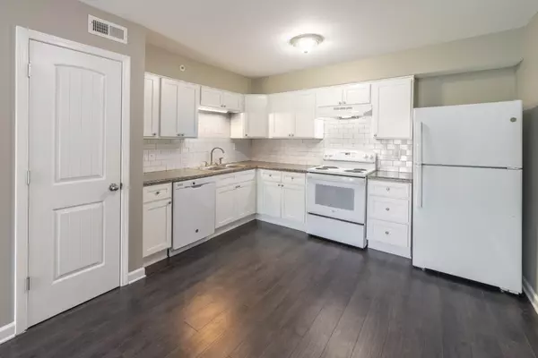 Clarksville, TN 37040,311 Hawkins Rd #D1