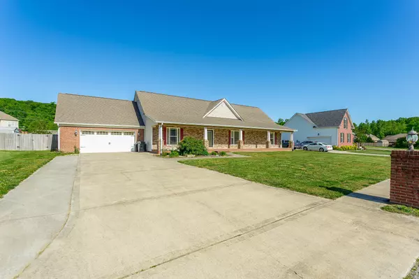 Soddy Daisy, TN 37379,12209 Macon Way
