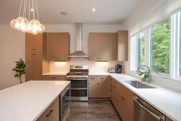 Nashville, TN 37208,2106 9th Ave #N #1 & 2