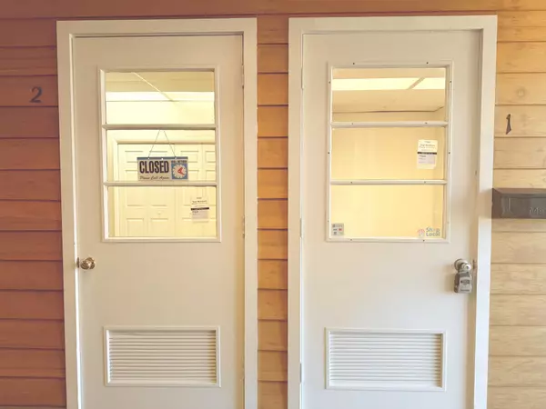 Tullahoma, TN 37388,311 N Jackson St Units 1 & 2