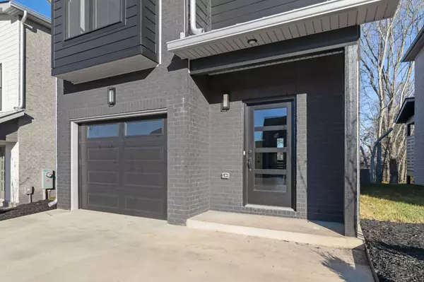 Clarksville, TN 37043,60 Dutch Dr