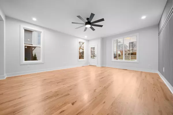 Nashville, TN 37216,2120B Burns St