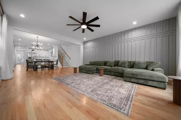 Nashville, TN 37216,2120A Burns St