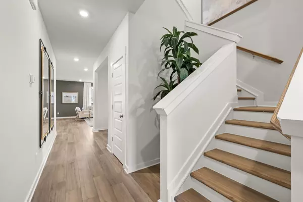 Clarksville, TN 37043,886 Bur Oak Court