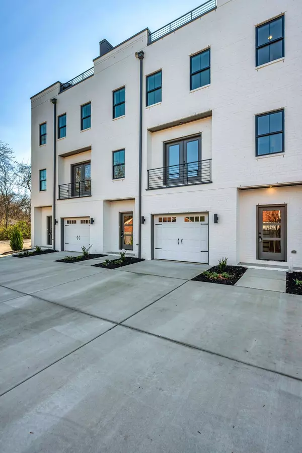 Murfreesboro, TN 37130,520 N Maple St #2