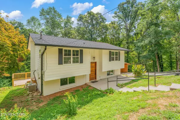 Rockwood, TN 37854,357 Rolling Acres Drive